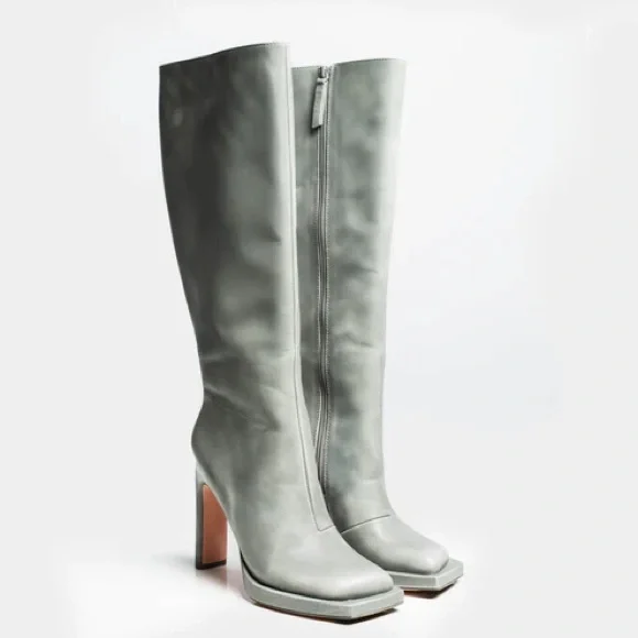 New🪩✨Han Burnished Grey Square-toe Heeled Boots - Picture 6 of 10